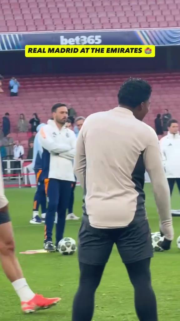 還能逆轉嗎？皇馬此前在酋長球場賽前熱身是快樂的！